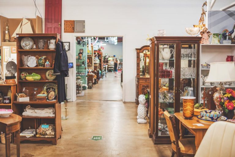 Dirty Jane's Antique Store in Chattanooga