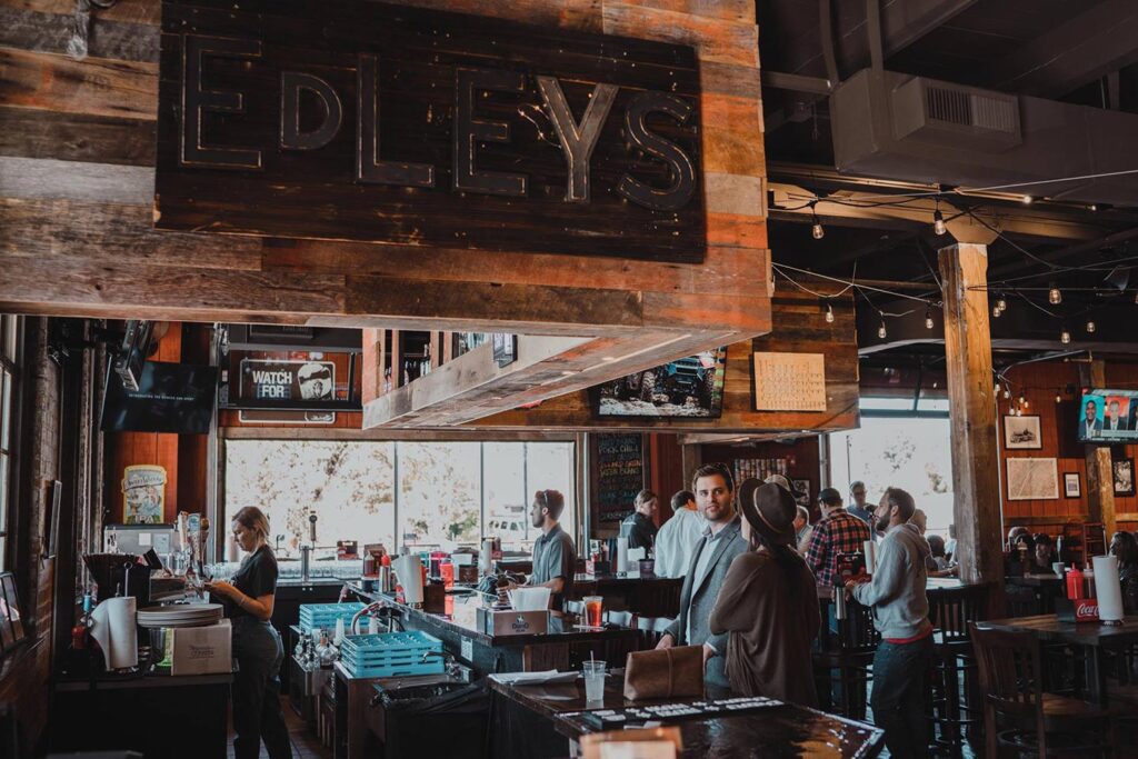 edleys chattanooga bar and trivia