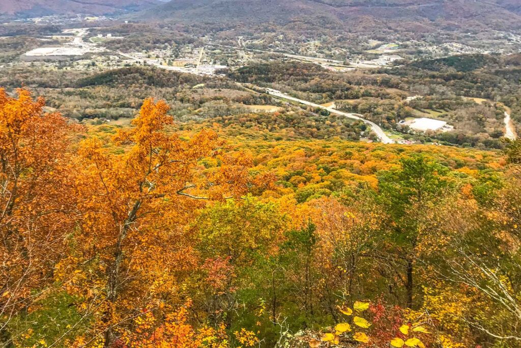 Lookout Mountain fall foliage