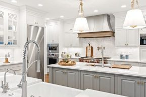 Classic Cabinetry Kitchen